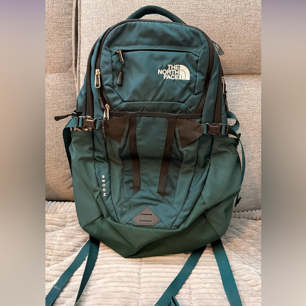 THE NORTH FACE RECON BACKPACK 30L
